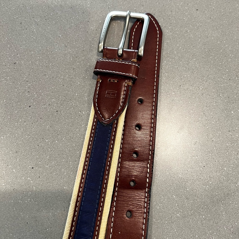 Tommy Hilfiger Men's Brown and Blue Leather Belt